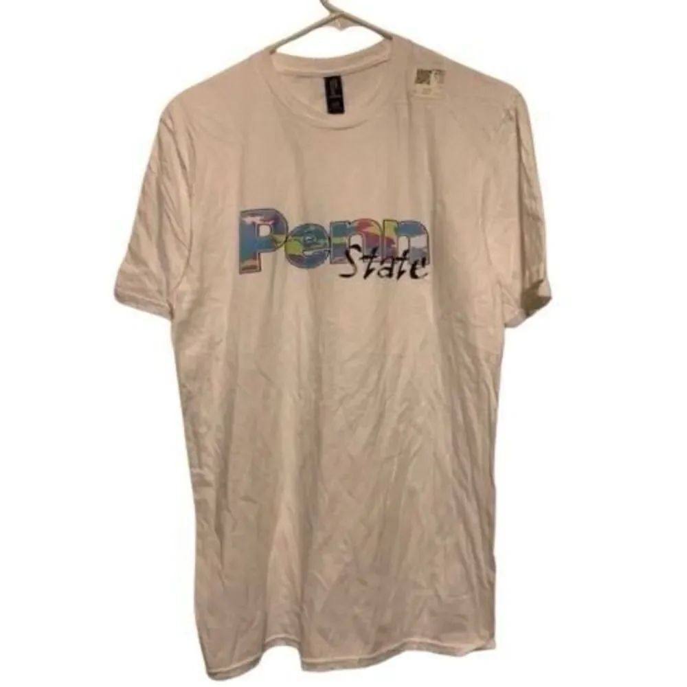 PENN STATE SIZE MEDIUM T-SHIRT **NEW**
